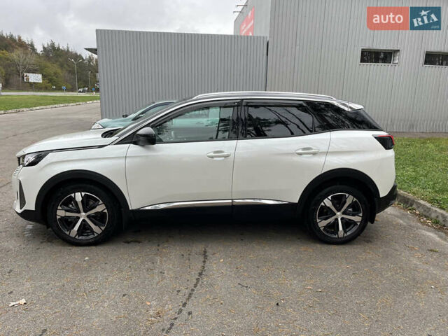 Белый Пежо 3008, объемом двигателя 1.5 л и пробегом 25 тыс. км за 29500 $, фото 11 на Automoto.ua