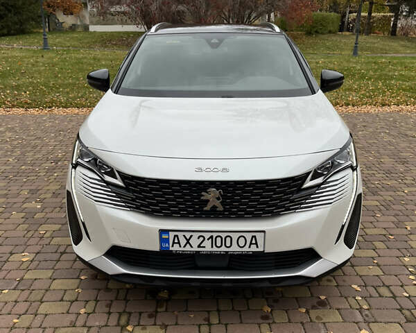 Белый Пежо 3008, объемом двигателя 1.5 л и пробегом 25 тыс. км за 29500 $, фото 3 на Automoto.ua