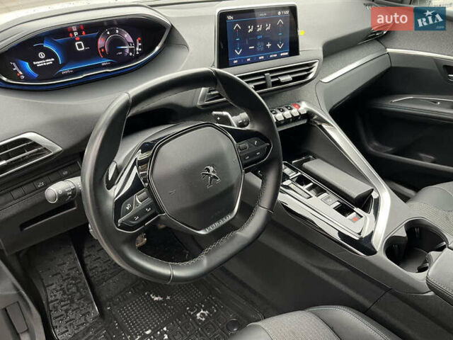 Белый Пежо 3008, объемом двигателя 1.5 л и пробегом 25 тыс. км за 29500 $, фото 16 на Automoto.ua