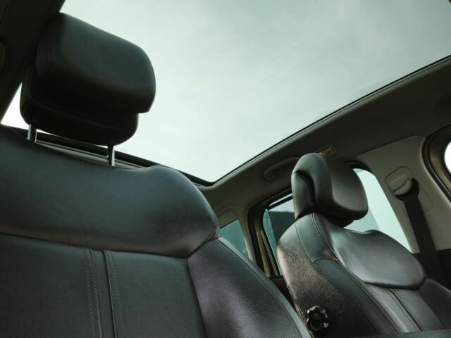 Бежевый Пежо 3008, объемом двигателя 1.6 л и пробегом 216 тыс. км за 8500 $, фото 7 на Automoto.ua