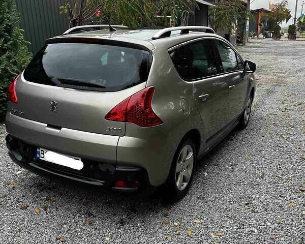 Бежевый Пежо 3008, объемом двигателя 1.6 л и пробегом 201 тыс. км за 6000 $, фото 4 на Automoto.ua