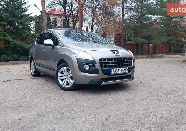 Бежевый Пежо 3008, объемом двигателя 2 л и пробегом 227 тыс. км за 9400 $, фото 1 на Automoto.ua