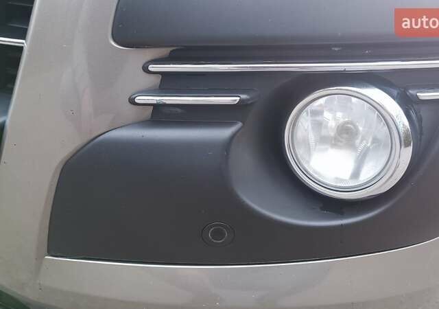 Бежевый Пежо 3008, объемом двигателя 2 л и пробегом 227 тыс. км за 9400 $, фото 39 на Automoto.ua