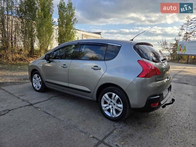 Бежевий Пежо 3008, об'ємом двигуна 2 л та пробігом 227 тис. км за 8900 $, фото 19 на Automoto.ua