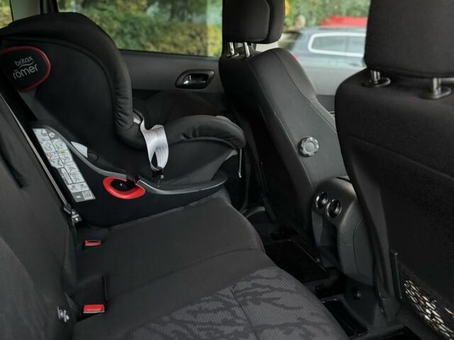 Бежевый Пежо 3008, объемом двигателя 1.6 л и пробегом 236 тыс. км за 7450 $, фото 6 на Automoto.ua