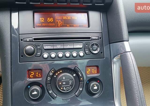 Бежевый Пежо 3008, объемом двигателя 2 л и пробегом 227 тыс. км за 9400 $, фото 22 на Automoto.ua