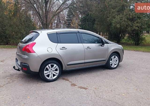 Бежевый Пежо 3008, объемом двигателя 2 л и пробегом 227 тыс. км за 9400 $, фото 15 на Automoto.ua