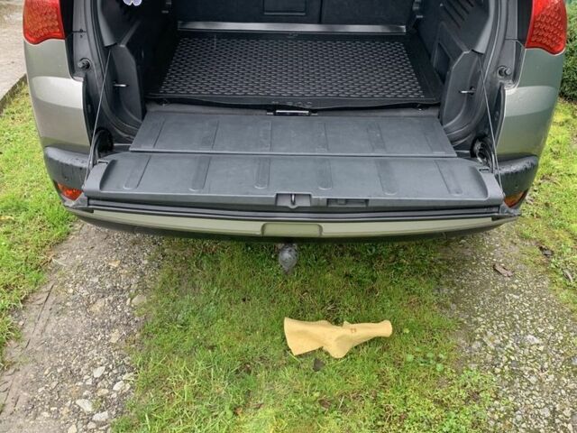 Бежевий Пежо 3008, об'ємом двигуна 1.6 л та пробігом 309 тис. км за 6800 $, фото 4 на Automoto.ua