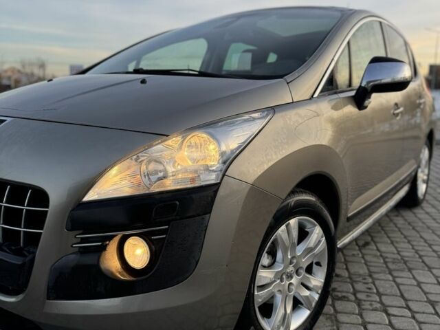 Бежевый Пежо 3008, объемом двигателя 1.6 л и пробегом 236 тыс. км за 7450 $, фото 1 на Automoto.ua