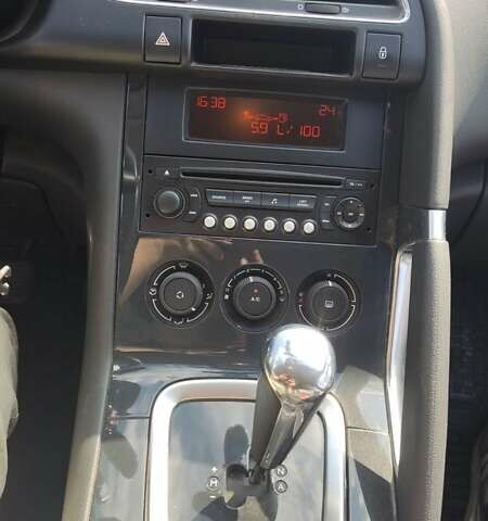 Бежевый Пежо 3008, объемом двигателя 1.56 л и пробегом 87 тыс. км за 9550 $, фото 13 на Automoto.ua