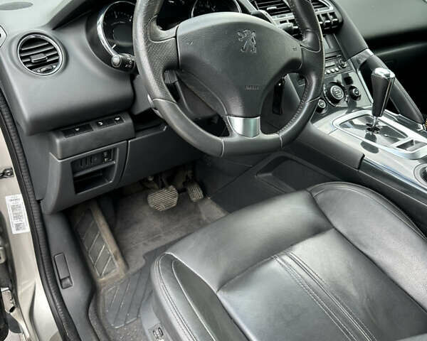 Пежо 3008 2011 в Каменское - Днепродзержинск на Automoto.ua Бежевый Пежо 3008, объемом двигателя 1.56 л и пробегом 216 тыс. км за 8500 $, фото 5 на Automoto.ua