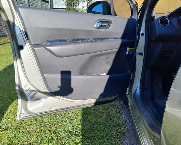 Бежевий Пежо 3008, об'ємом двигуна 1.6 л та пробігом 195 тис. км за 9100 $, фото 7 на Automoto.ua