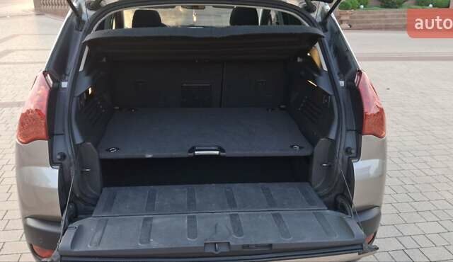 Бежевий Пежо 3008, об'ємом двигуна 1.6 л та пробігом 195 тис. км за 9150 $, фото 18 на Automoto.ua