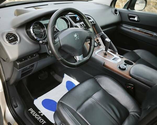 Бежевый Пежо 3008, объемом двигателя 1.6 л и пробегом 216 тыс. км за 8500 $, фото 7 на Automoto.ua