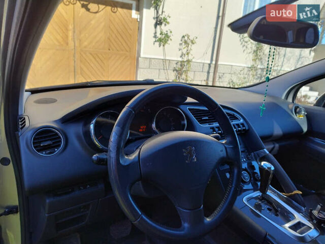 Бежевий Пежо 3008, об'ємом двигуна 1.6 л та пробігом 195 тис. км за 9100 $, фото 8 на Automoto.ua