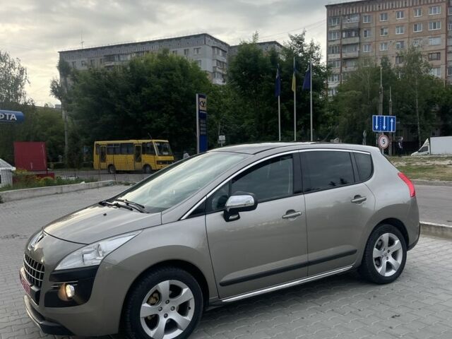 Бежевий Пежо 3008, об'ємом двигуна 0 л та пробігом 225 тис. км за 8950 $, фото 3 на Automoto.ua