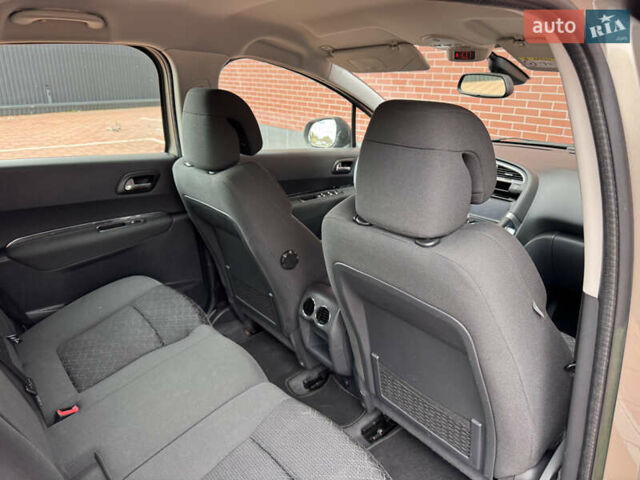 Бежевый Пежо 3008, объемом двигателя 1.6 л и пробегом 122 тыс. км за 10900 $, фото 55 на Automoto.ua