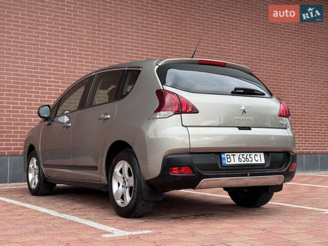 Бежевый Пежо 3008, объемом двигателя 1.6 л и пробегом 122 тыс. км за 10900 $, фото 23 на Automoto.ua