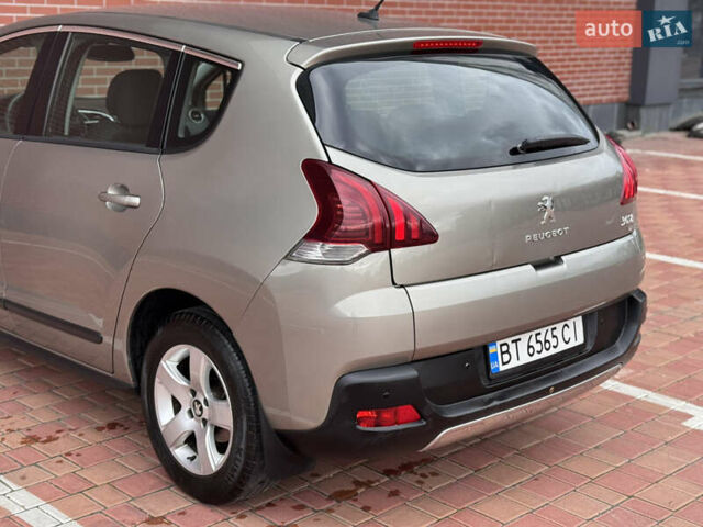 Бежевый Пежо 3008, объемом двигателя 1.6 л и пробегом 122 тыс. км за 10900 $, фото 24 на Automoto.ua