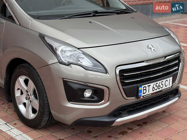 Бежевый Пежо 3008, объемом двигателя 1.6 л и пробегом 122 тыс. км за 10900 $, фото 4 на Automoto.ua