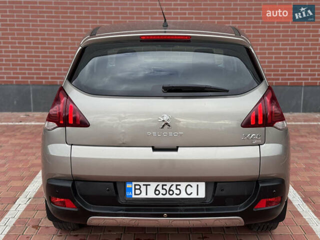 Бежевый Пежо 3008, объемом двигателя 1.6 л и пробегом 122 тыс. км за 10900 $, фото 9 на Automoto.ua