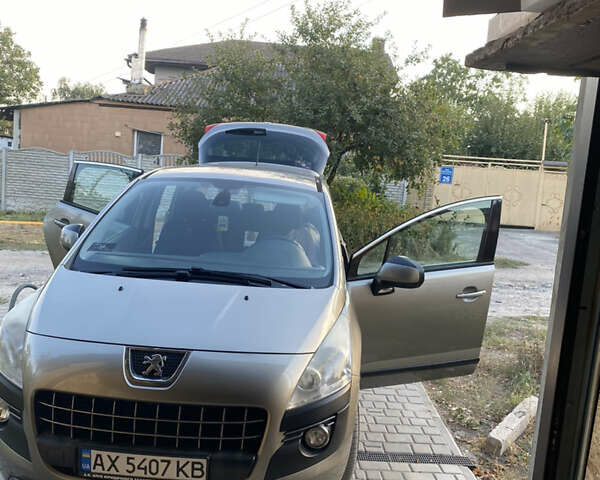 Бежевый Пежо 3008, объемом двигателя 1.56 л и пробегом 118 тыс. км за 10666 $, фото 46 на Automoto.ua
