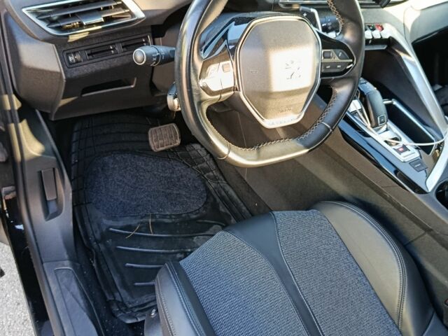 Чорний Пежо 3008, об'ємом двигуна 0 л та пробігом 146 тис. км за 20931 $, фото 6 на Automoto.ua