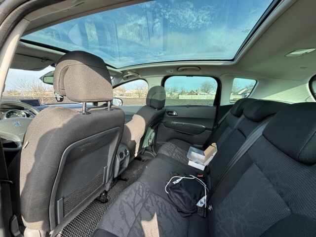 Черный Пежо 3008, объемом двигателя 1.6 л и пробегом 210 тыс. км за 6500 $, фото 2 на Automoto.ua