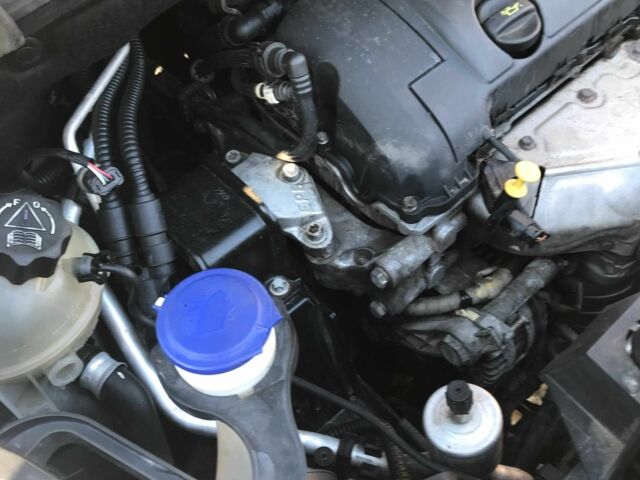 Чорний Пежо 3008, об'ємом двигуна 1.6 л та пробігом 217 тис. км за 6650 $, фото 20 на Automoto.ua