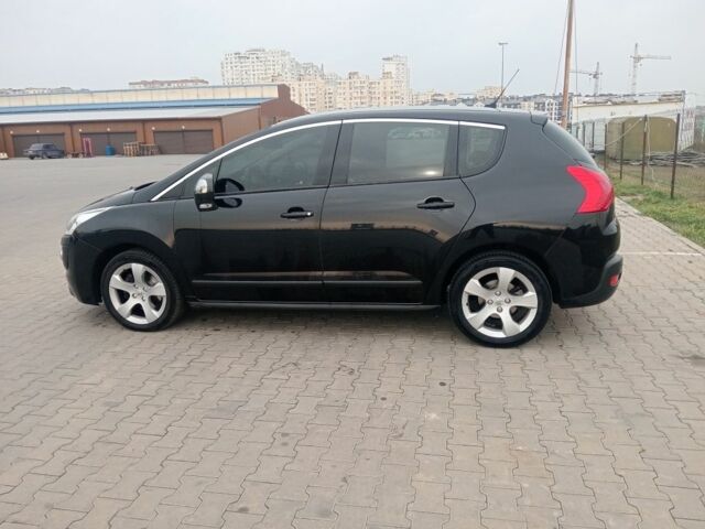 Черный Пежо 3008, объемом двигателя 1.6 л и пробегом 197 тыс. км за 5999 $, фото 1 на Automoto.ua
