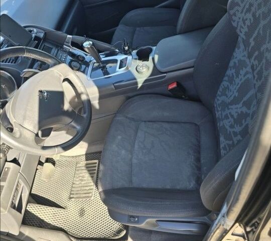 Чорний Пежо 3008, об'ємом двигуна 1.56 л та пробігом 247 тис. км за 8200 $, фото 6 на Automoto.ua