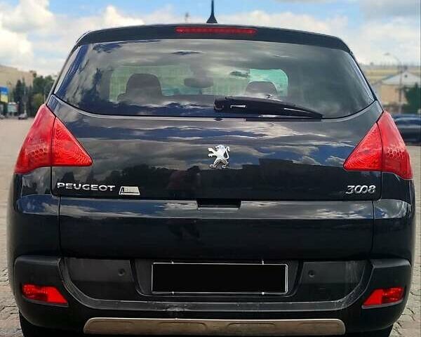 Черный Пежо 3008, объемом двигателя 1.6 л и пробегом 198 тыс. км за 6799 $, фото 3 на Automoto.ua