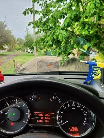 Черный Пежо 3008, объемом двигателя 2 л и пробегом 269 тыс. км за 8300 $, фото 1 на Automoto.ua