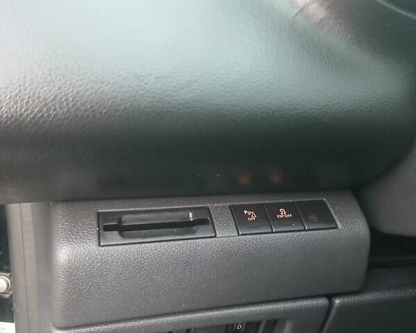 Чорний Пежо 3008, об'ємом двигуна 1.56 л та пробігом 290 тис. км за 7300 $, фото 13 на Automoto.ua