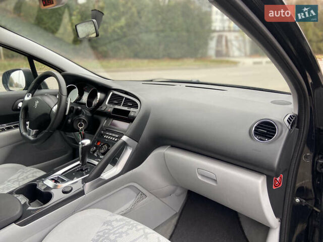Черный Пежо 3008, объемом двигателя 1.6 л и пробегом 267 тыс. км за 7950 $, фото 12 на Automoto.ua