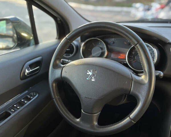 Чорний Пежо 3008, об'ємом двигуна 1.56 л та пробігом 263 тис. км за 8800 $, фото 47 на Automoto.ua