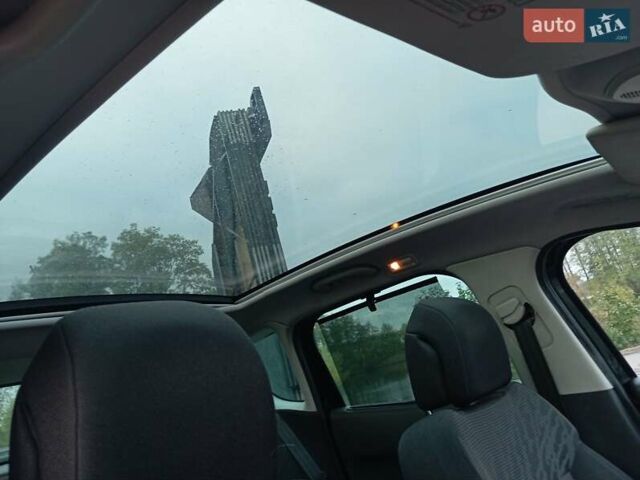 Чорний Пежо 3008, об'ємом двигуна 1.56 л та пробігом 250 тис. км за 8200 $, фото 16 на Automoto.ua