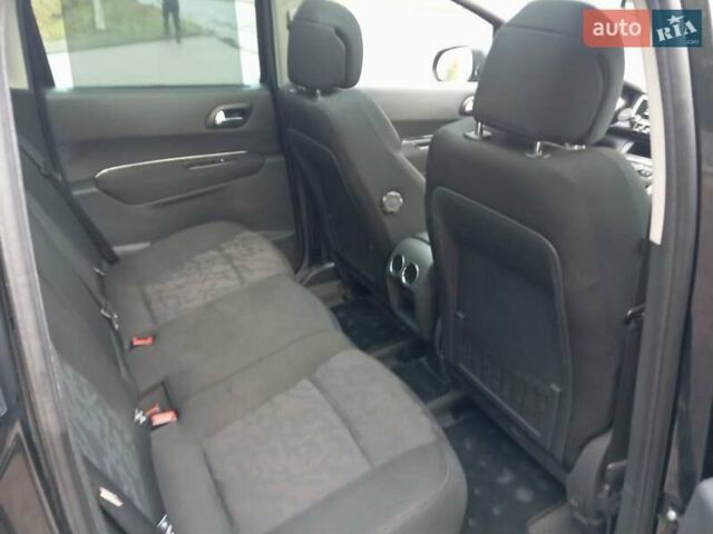 Чорний Пежо 3008, об'ємом двигуна 1.56 л та пробігом 250 тис. км за 8200 $, фото 17 на Automoto.ua