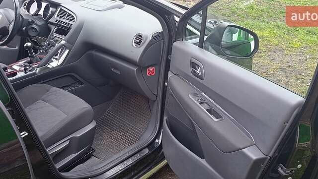 Черный Пежо 3008, объемом двигателя 2 л и пробегом 280 тыс. км за 8300 $, фото 12 на Automoto.ua