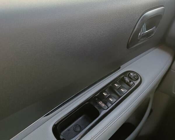 Черный Пежо 3008, объемом двигателя 1.56 л и пробегом 236 тыс. км за 7700 $, фото 38 на Automoto.ua