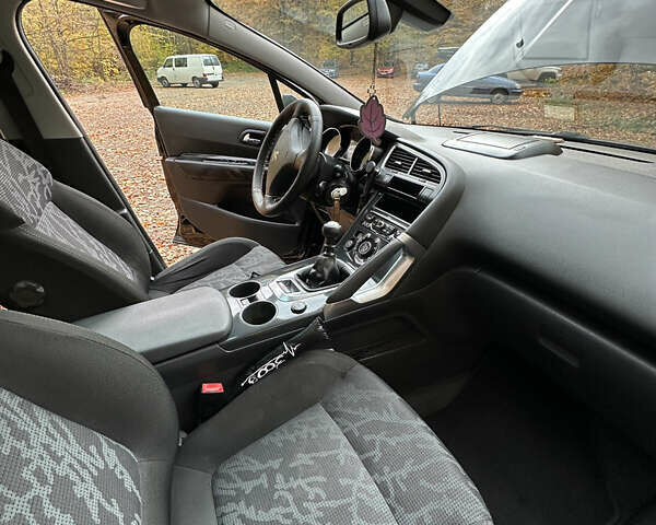 Пежо 3008 2010 в Львове на Automoto.ua Черный Пежо 3008, объемом двигателя 1.6 л и пробегом 206 тыс. км за 7700 $, фото 46 на Automoto.ua