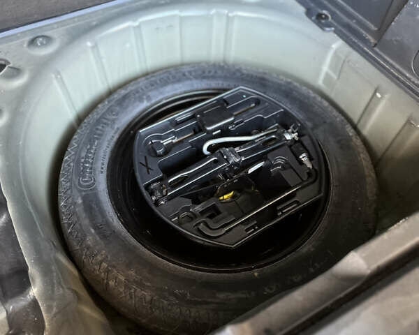 Чорний Пежо 3008, об'ємом двигуна 1.56 л та пробігом 263 тис. км за 8800 $, фото 55 на Automoto.ua