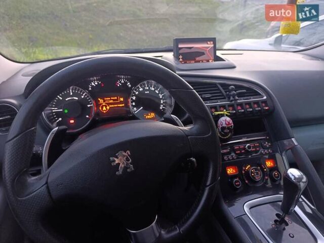 Черный Пежо 3008, объемом двигателя 1.56 л и пробегом 236 тыс. км за 7700 $, фото 42 на Automoto.ua