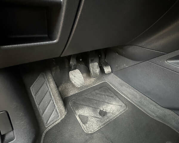 Пежо 3008 2010 в Львове на Automoto.ua Черный Пежо 3008, объемом двигателя 1.6 л и пробегом 206 тыс. км за 7700 $, фото 57 на Automoto.ua