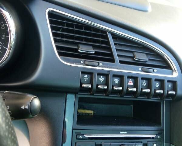 Черный Пежо 3008, объемом двигателя 1.6 л и пробегом 260 тыс. км за 8100 $, фото 23 на Automoto.ua