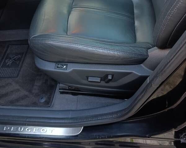 Черный Пежо 3008, объемом двигателя 2 л и пробегом 260 тыс. км за 10900 $, фото 20 на Automoto.ua