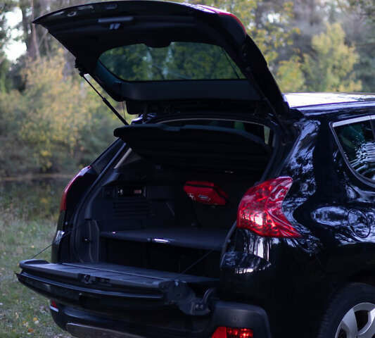Чорний Пежо 3008, об'ємом двигуна 1.6 л та пробігом 207 тис. км за 7200 $, фото 12 на Automoto.ua