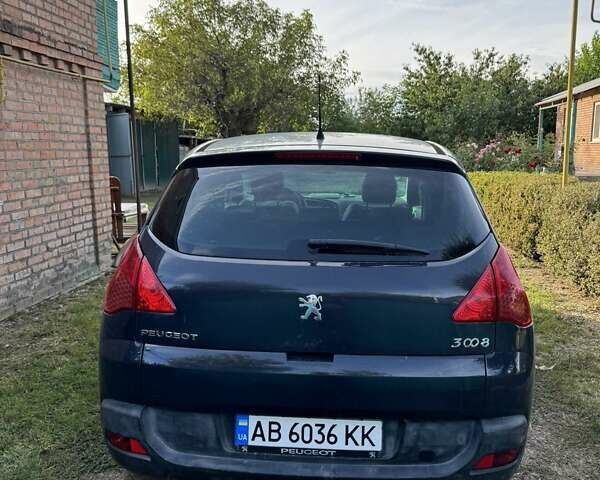 Черный Пежо 3008, объемом двигателя 1.6 л и пробегом 215 тыс. км за 7900 $, фото 5 на Automoto.ua