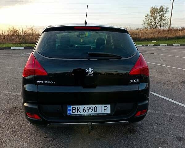 Черный Пежо 3008, объемом двигателя 1.56 л и пробегом 236 тыс. км за 7700 $, фото 7 на Automoto.ua