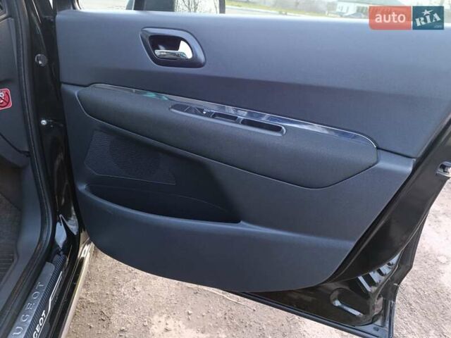 Чорний Пежо 3008, об'ємом двигуна 1.6 л та пробігом 289 тис. км за 7999 $, фото 25 на Automoto.ua